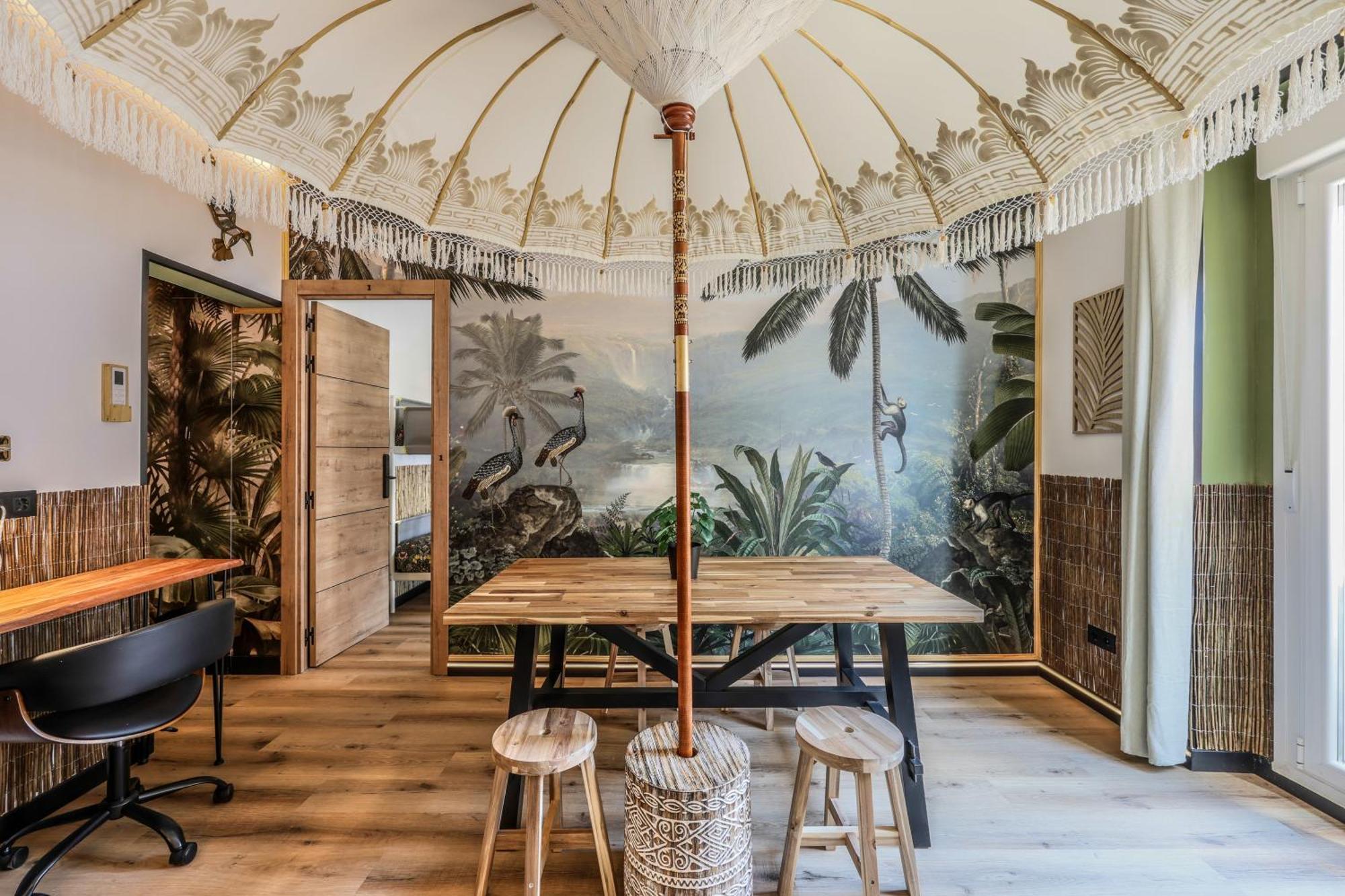 Eliseo - Livingcoworking - Malasana Madrid Ngoại thất bức ảnh